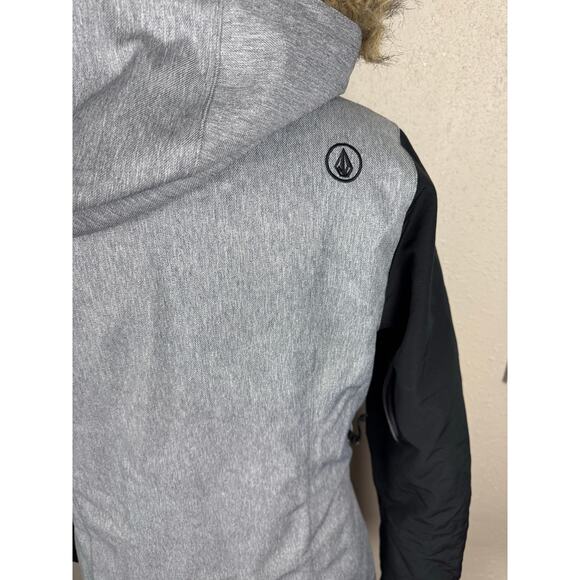 Volcom ski Jacket women’s size medium - Picture 6 of 8
